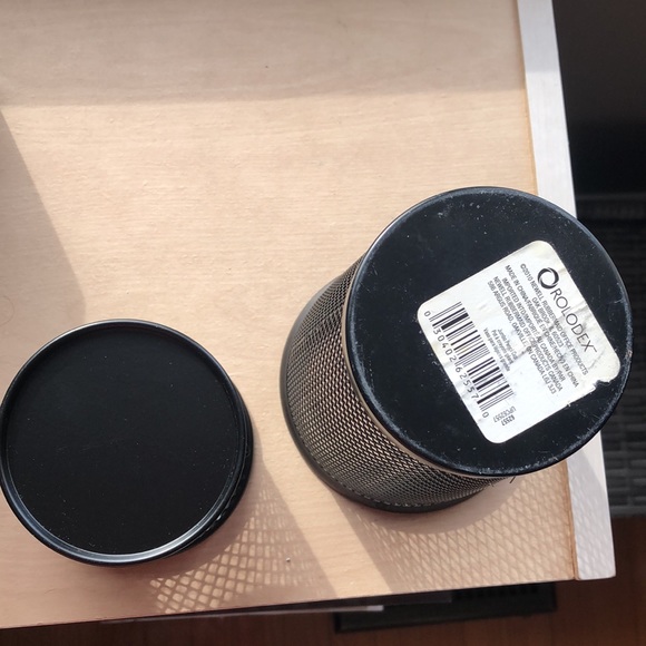 4 piece desk accessories - Picture 6 of 7